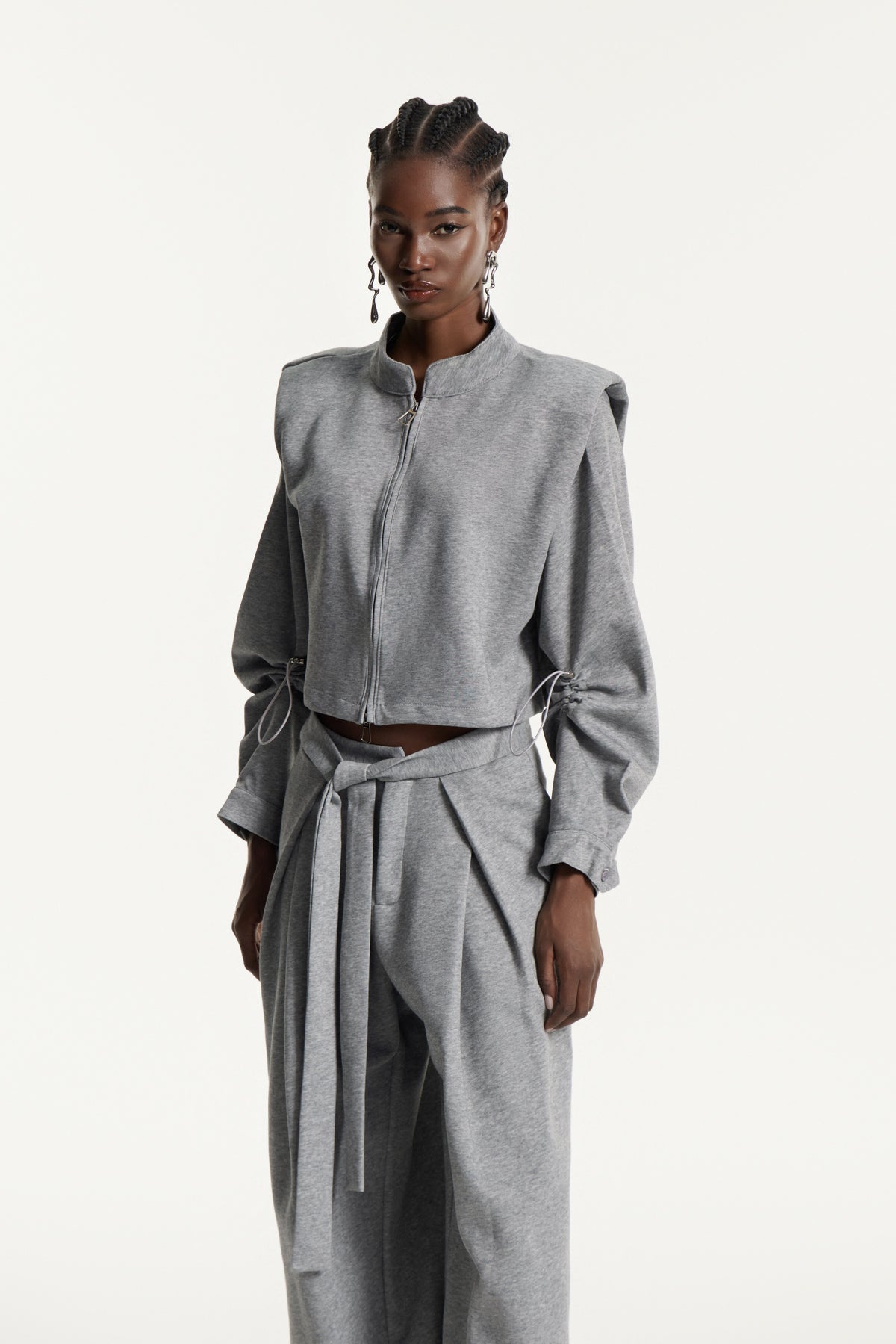 Well Tailored Top with a Graceful Silhouette