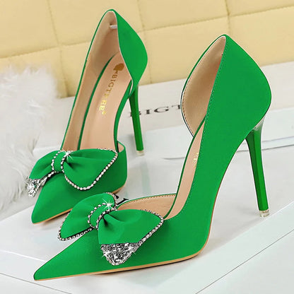 Elegantly Styled Heels for Everyday Wear