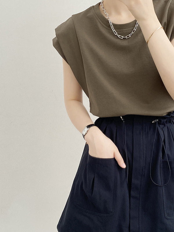 Gracefully Styled T-Shirt for Any Occasion