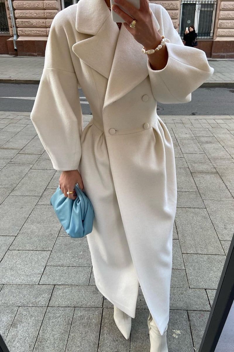 Beautifully Crafted Coat in a Classic Style