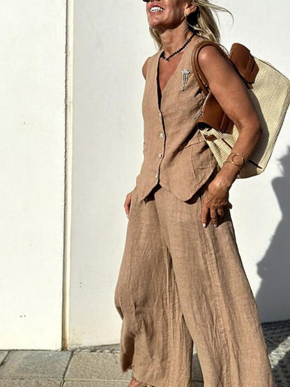 A Vintage Style Pants with Delicate Timeless Details