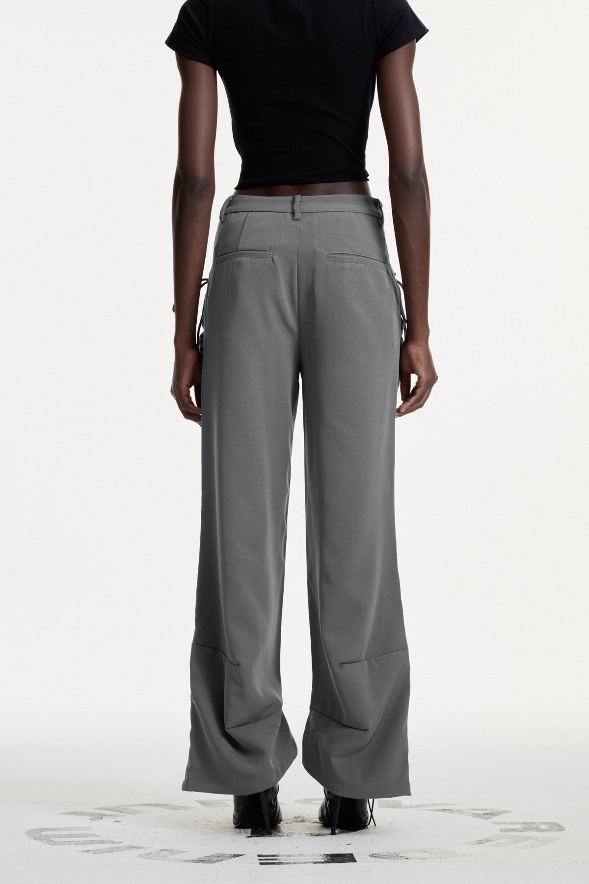 Elegantly Styled Pants for Everyday Wear