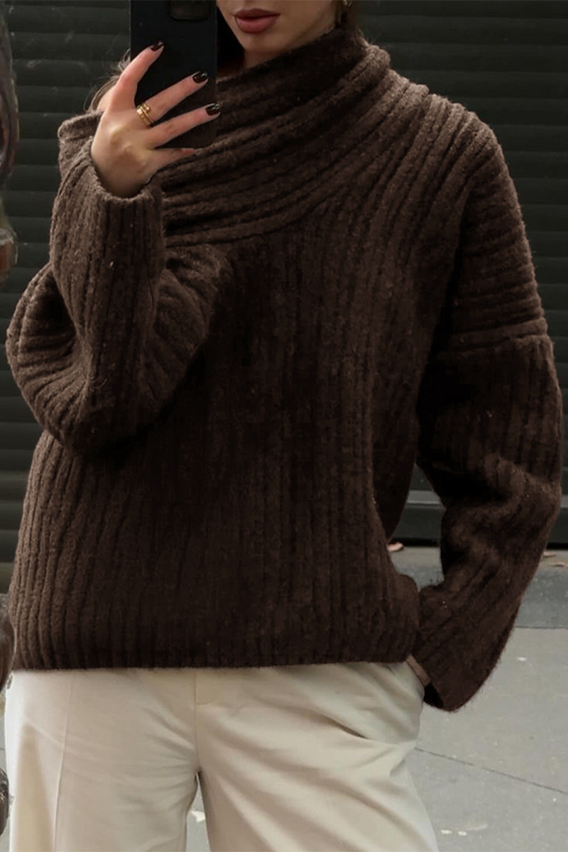 Elegantly Styled Sweater for Everyday Wear