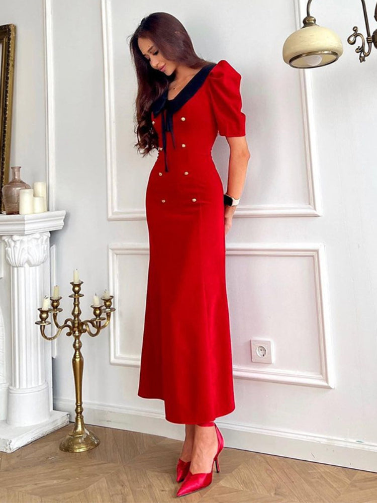 Effortlessly Elegant Dress with a Timeless Design