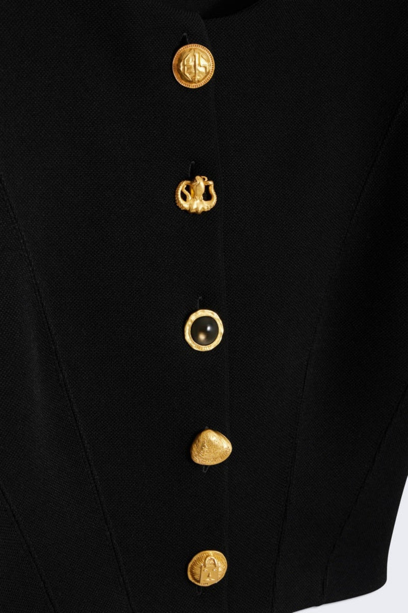 Polished Top with an Effortless Classic Look