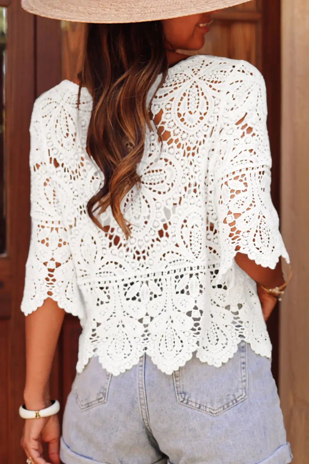 Well Tailored Blouse with a Graceful Silhouette