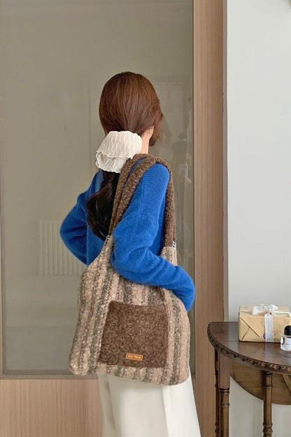 Beautifully Balanced Bag with Timeless Character