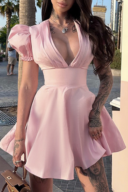 Sophisticated Dress with a Clean Classic Look