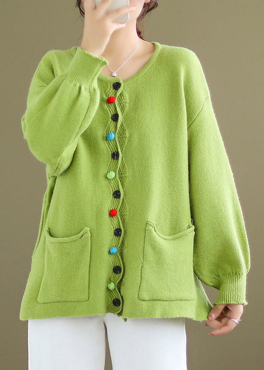 Effortlessly Elegant Coat with a Timeless Design