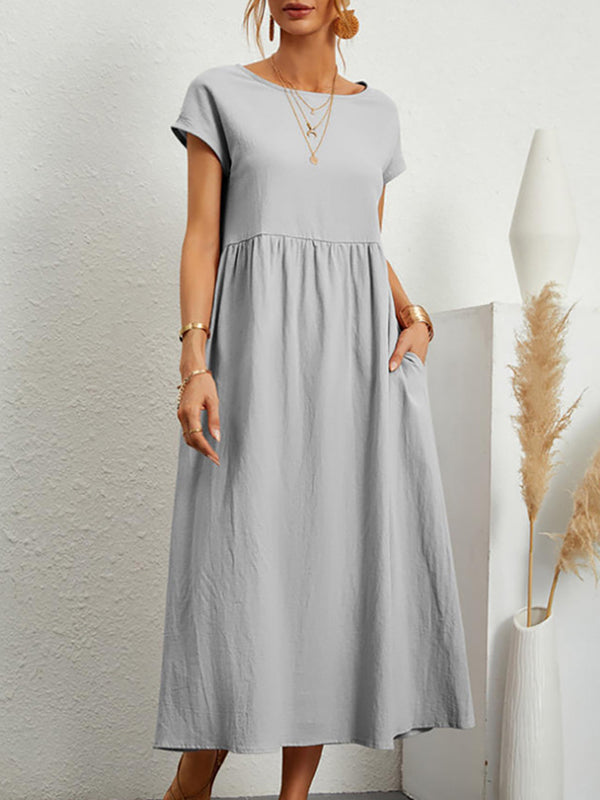 Beautifully Finished Dress in a Timeless Design
