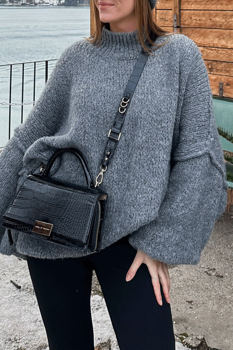 Beautifully Finished Sweater in a Timeless Design