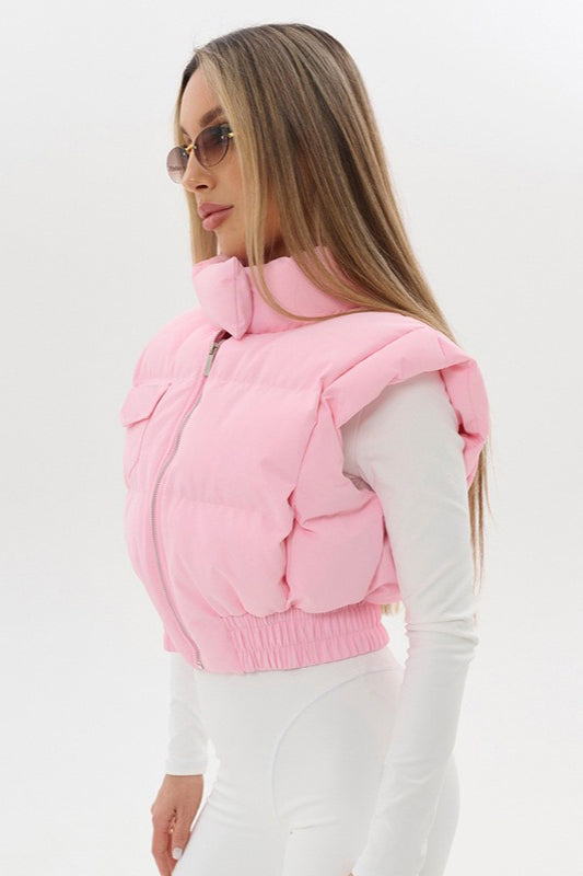 Effortlessly Elegant Garment with a Timeless Design