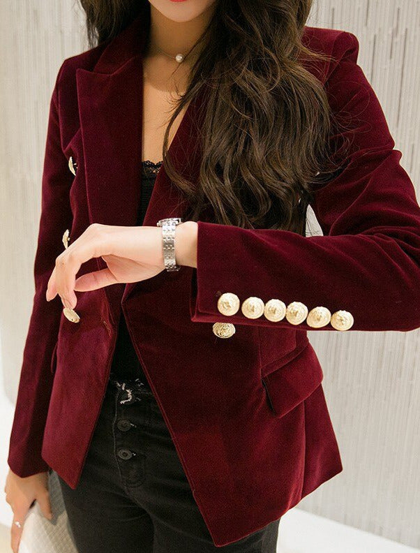 Polished Garment with an Effortless Classic Look