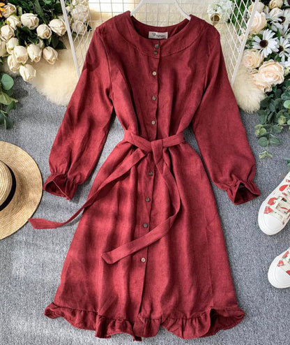 Sophisticated Dress with a Clean Classic Look