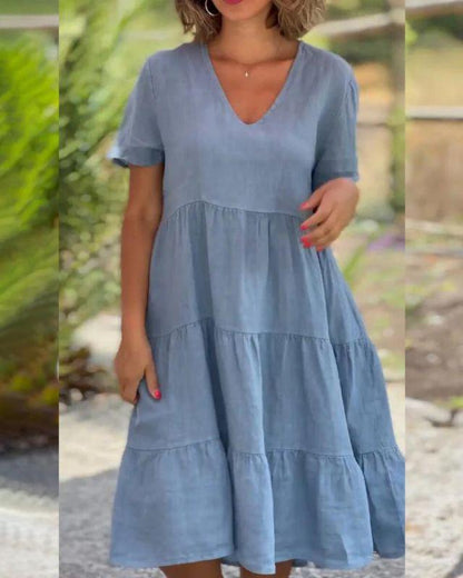 Classic Vintage Dress with a Flattering Fit