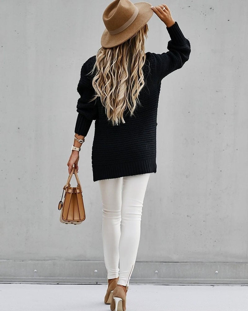 Classic Vintage Sweater with a Flattering Fit