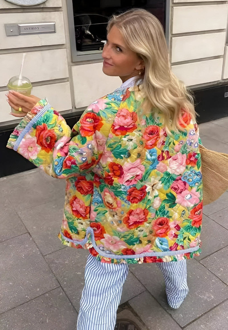 Elegantly Styled Jacket for Everyday Wear