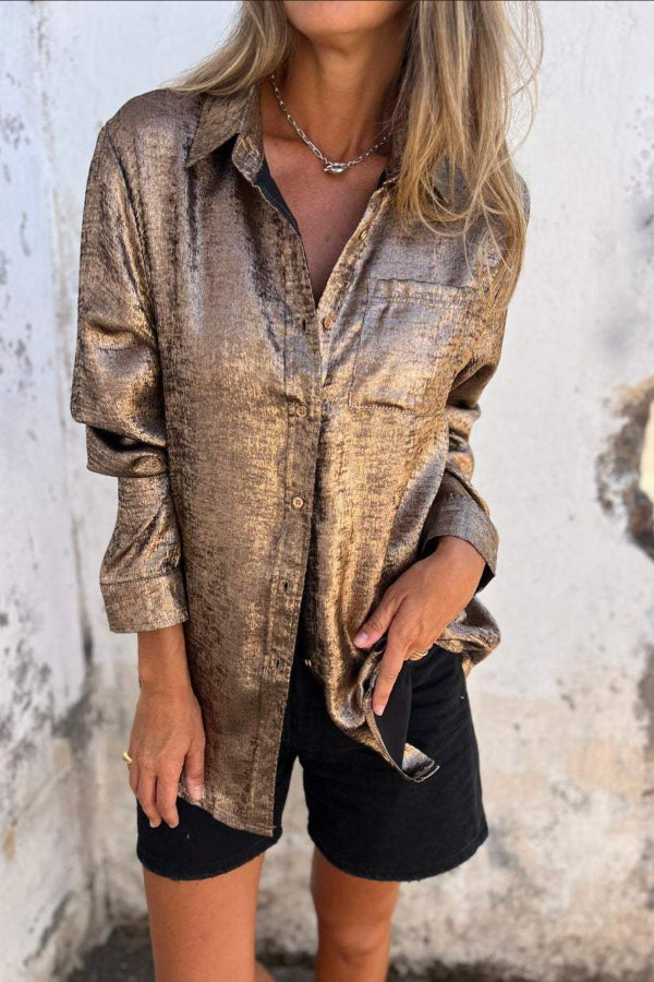 Classic Vintage Shirt with a Flattering Fit