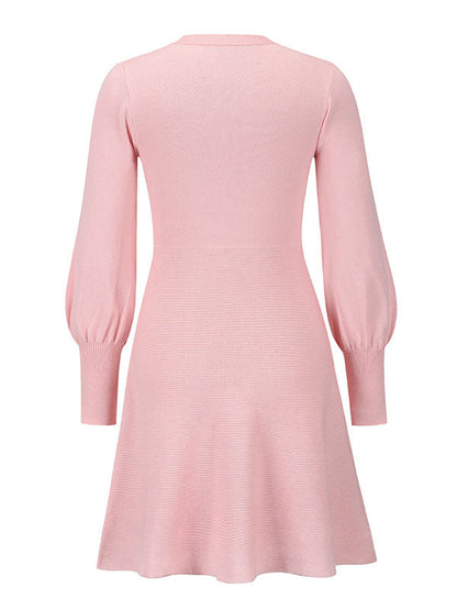 Classic Vintage Sweater with a Flattering Fit