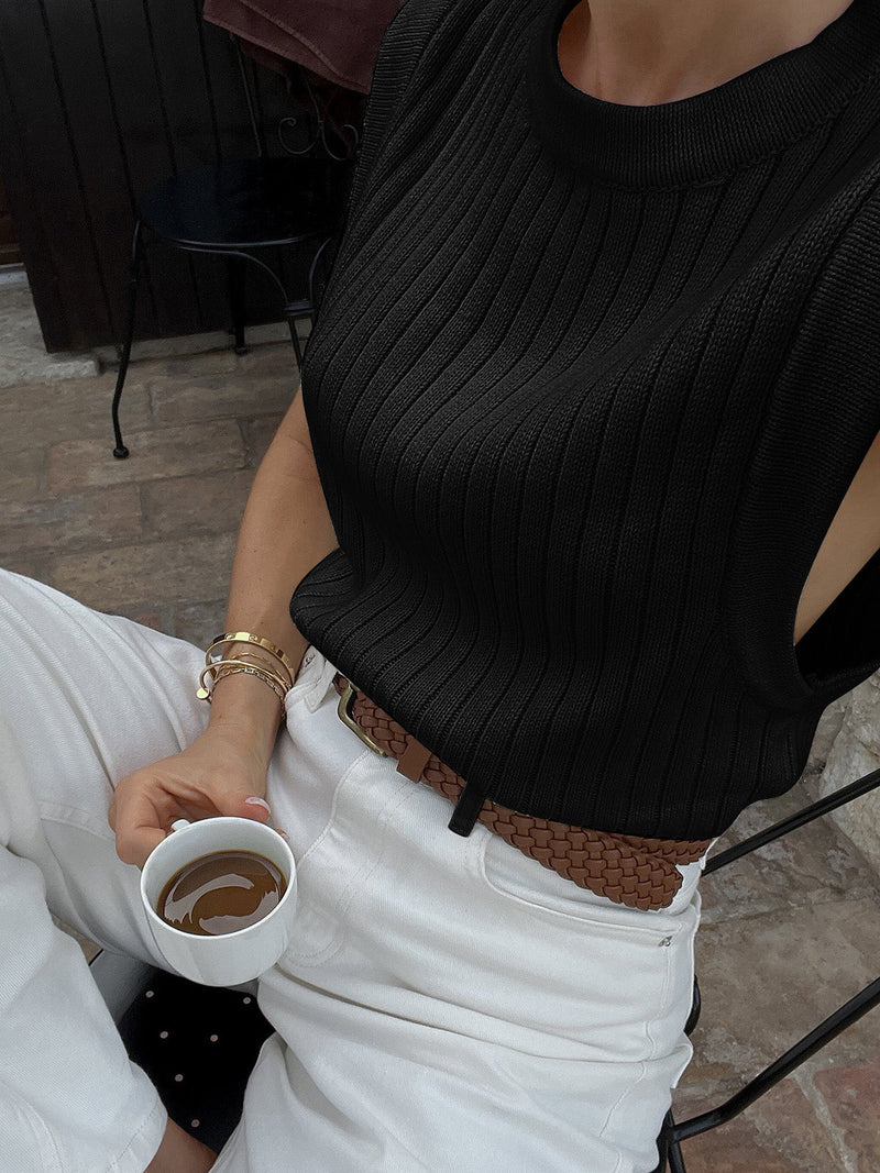 Classic Vintage Sweater with a Flattering Fit