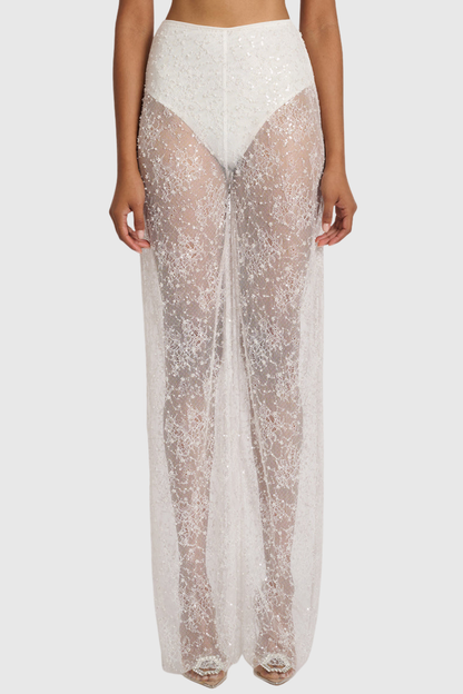 Beautifully Finished Pants in a Timeless Design