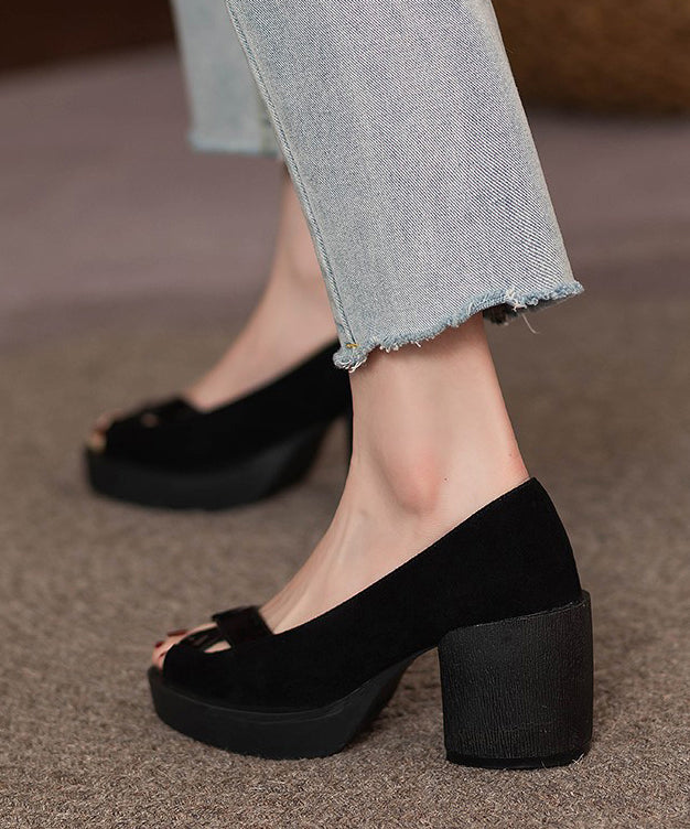 A Vintage Style Heels with Delicate Timeless Details