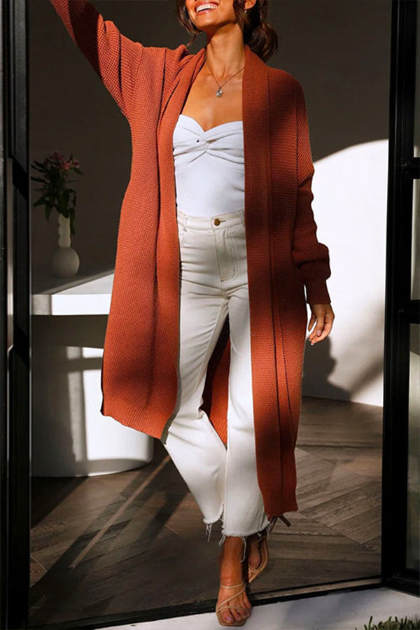 Effortlessly Elegant Cardigan with a Timeless Design