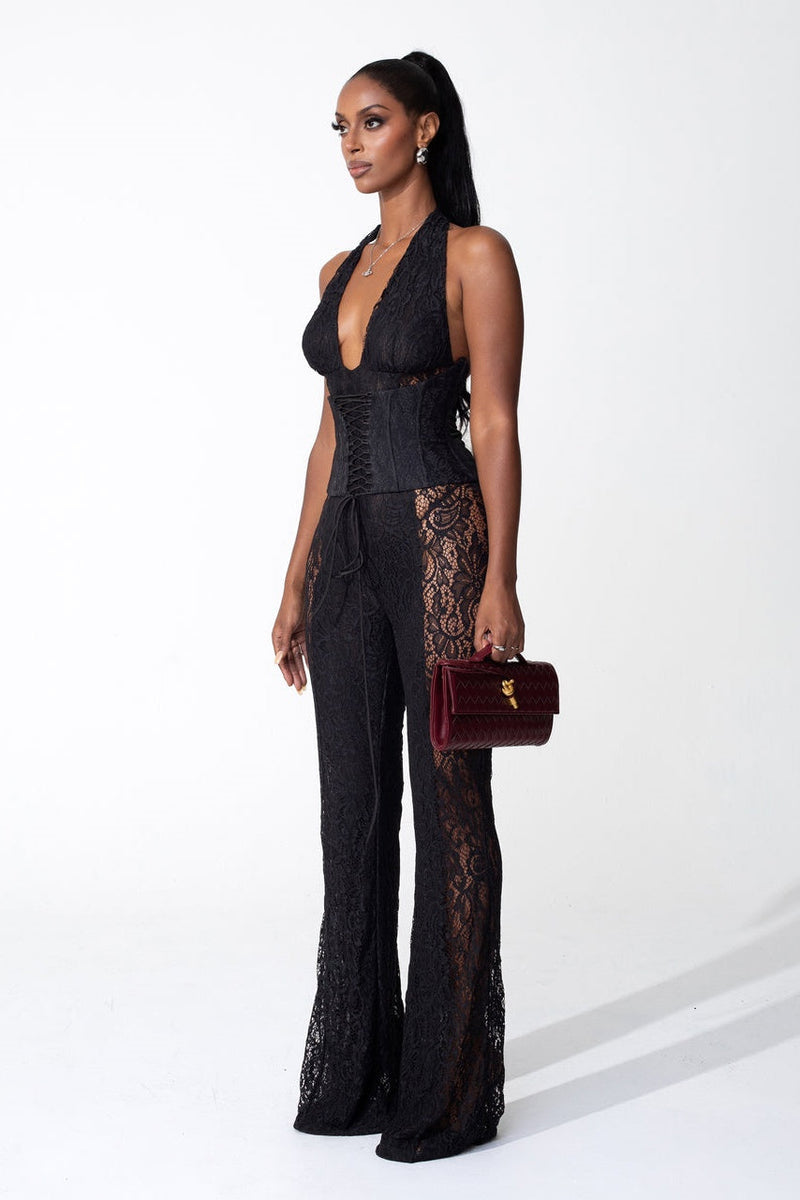 Beautifully Finished Garment in a Timeless Design