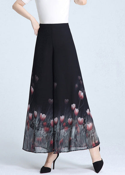 Effortlessly Elegant Pants with a Timeless Design