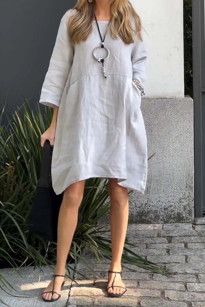 Sophisticated Dress with a Clean Classic Look