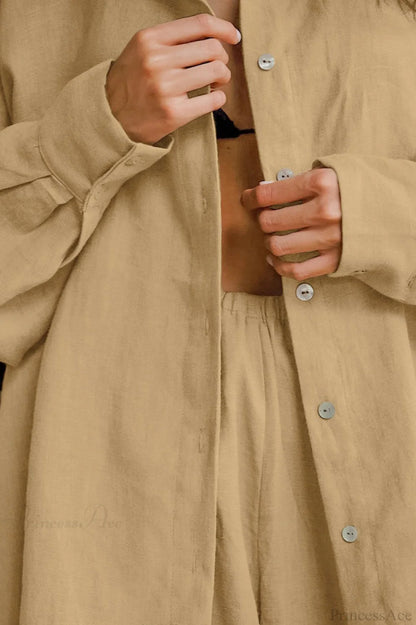 Sophisticated Garment with a Clean Classic Look