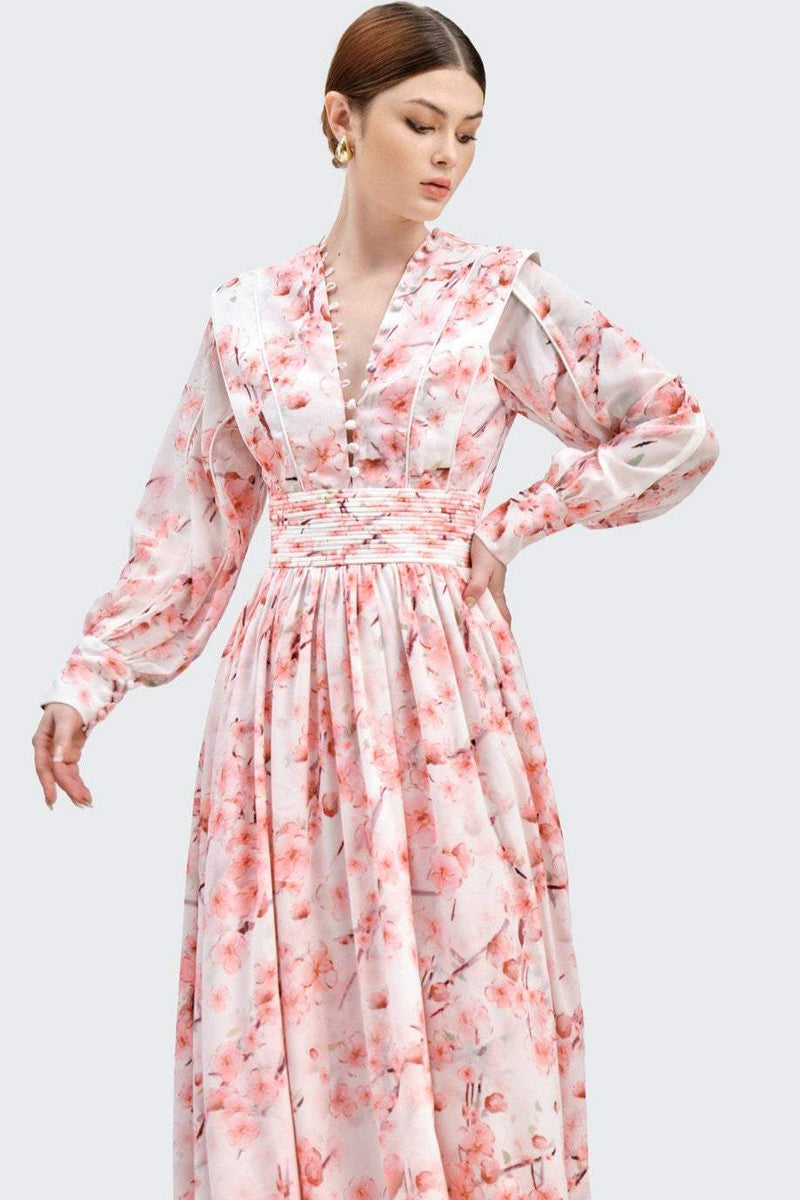 Polished Dress with an Effortless Classic Look