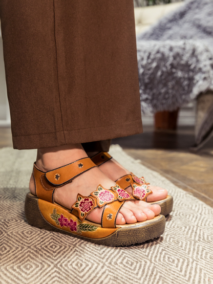 Polished Sandals with an Effortless Classic Look
