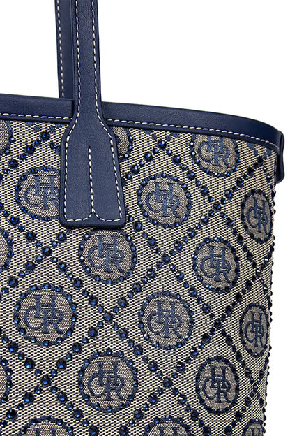 Well Tailored Bag with a Graceful Silhouette