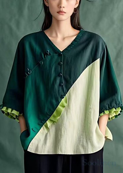 Classic Vintage Top with a Flattering Fit