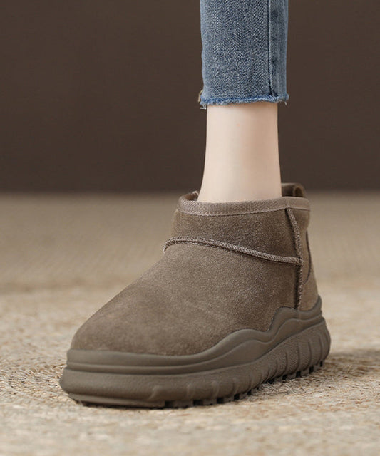 Polished Boots with an Effortless Classic Look