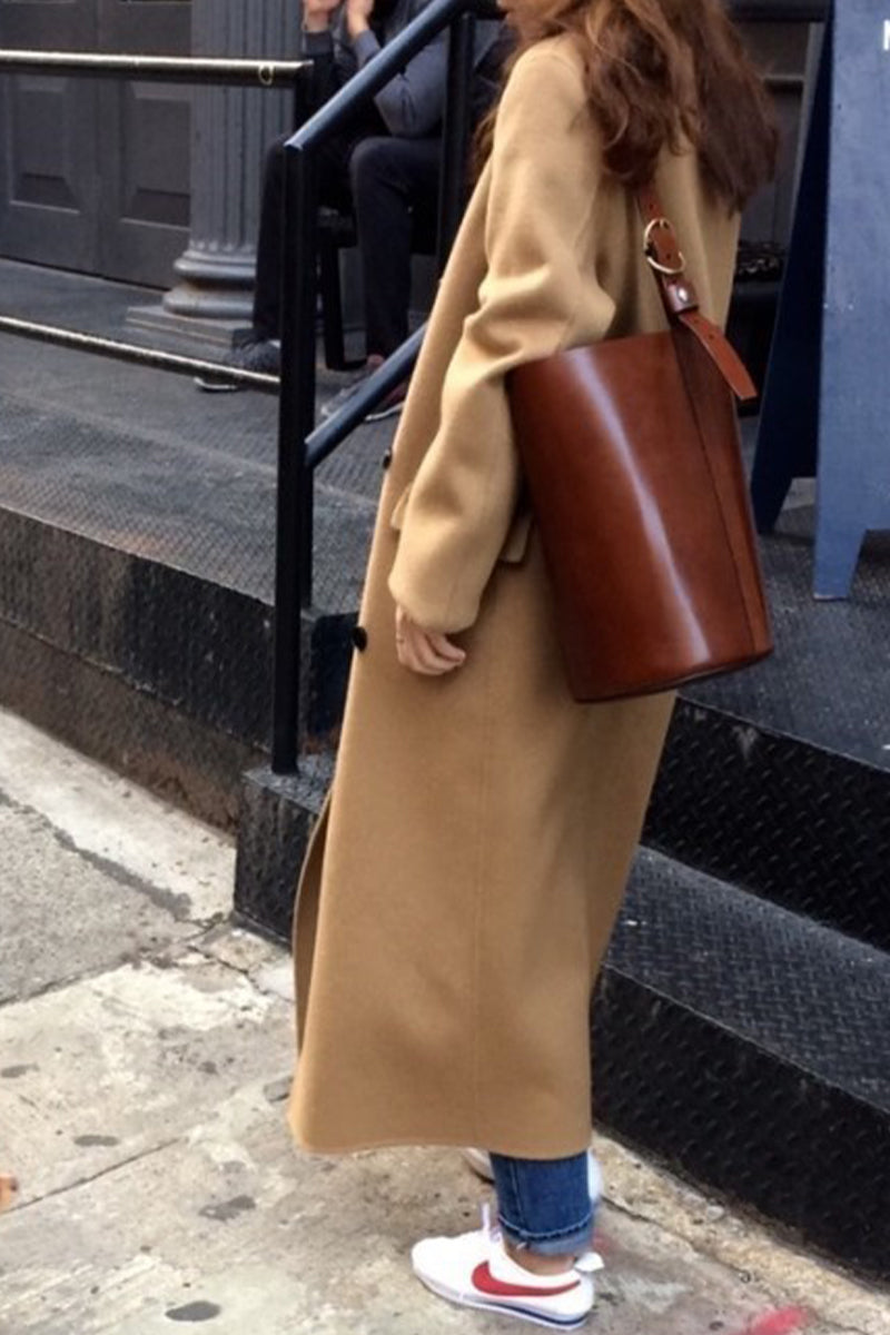 Gracefully Styled Garment for Any Occasion