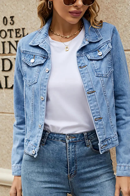 Well Tailored Jacket with a Graceful Silhouette