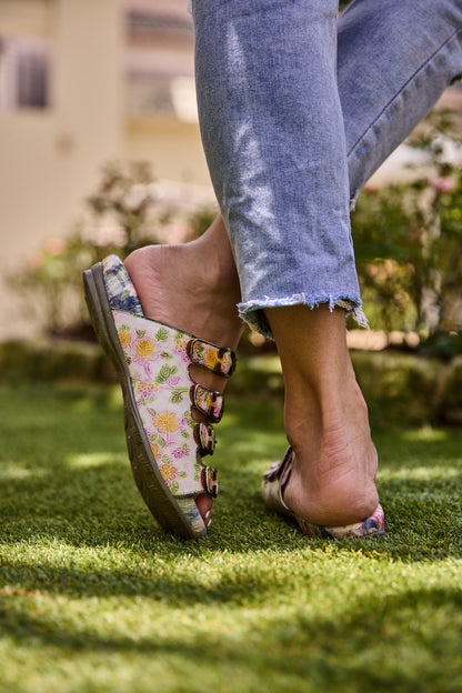 Elegantly Styled Sandals for Everyday Wear