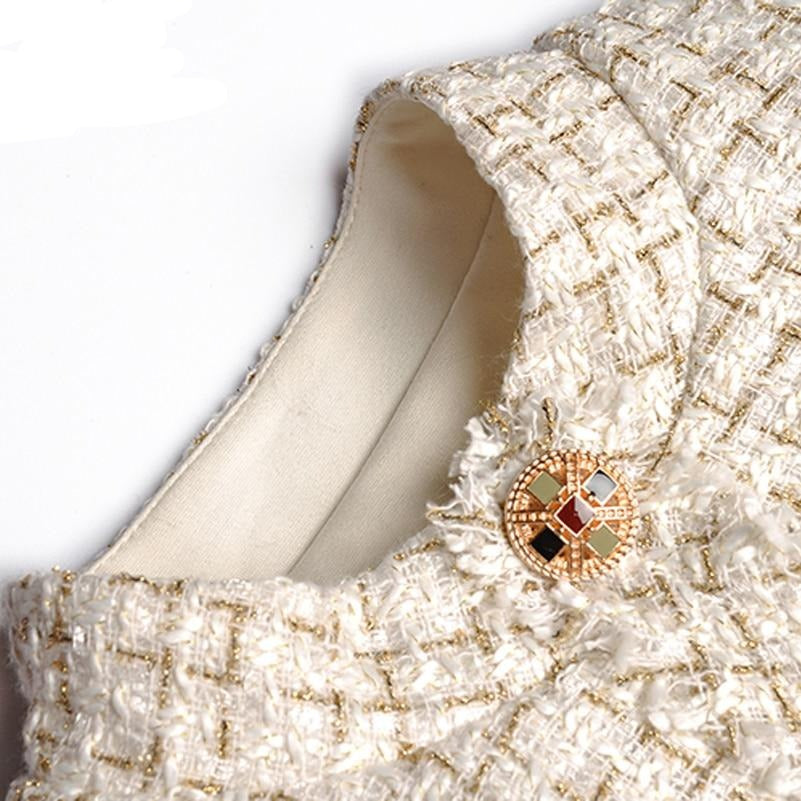 Elegantly Styled Coat for Everyday Wear