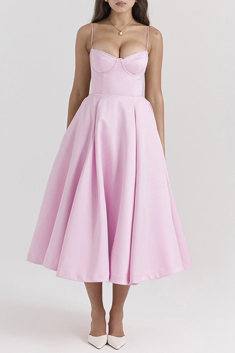 Classic Vintage Dress with a Flattering Fit