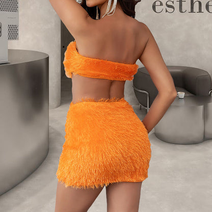 Well Tailored Top with a Graceful Silhouette