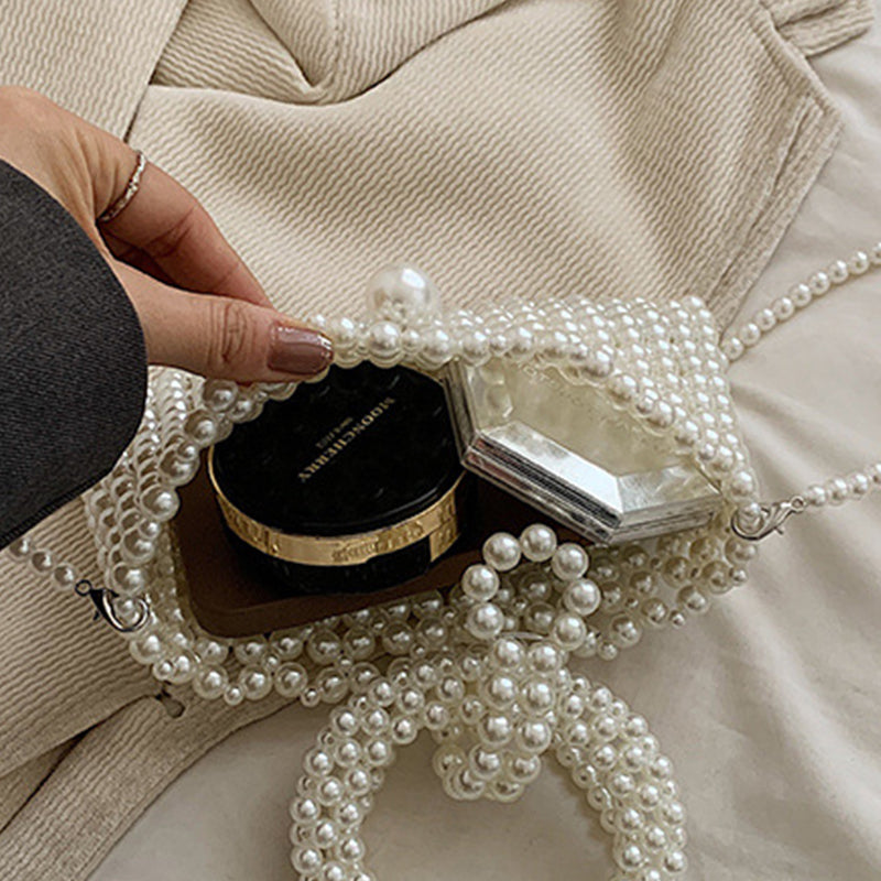Beautifully Finished Bag in a Timeless Design