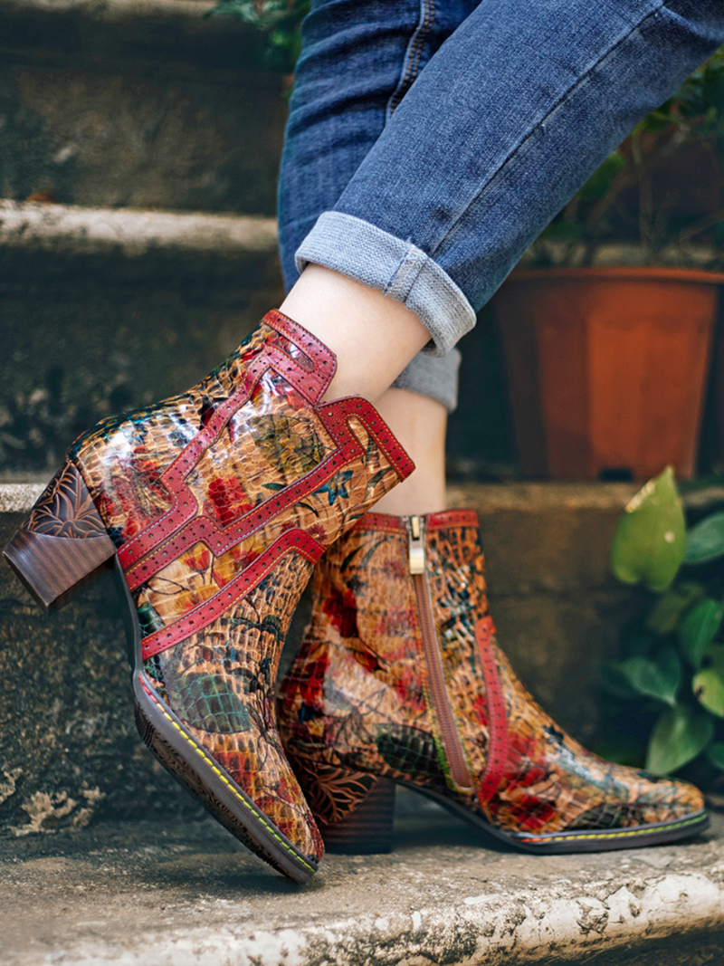 Elegantly Styled Boots for Everyday Wear