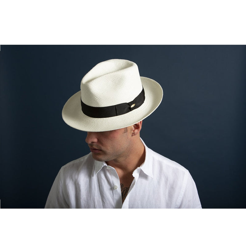 Effortlessly Elegant Garment with a Timeless Design