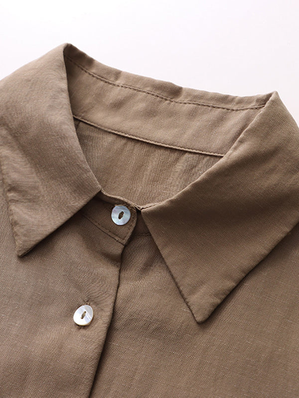 Classic Vintage Blouse with a Flattering Fit