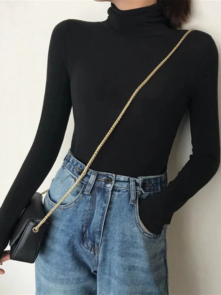 Classic Vintage T-Shirt with a Flattering Fit