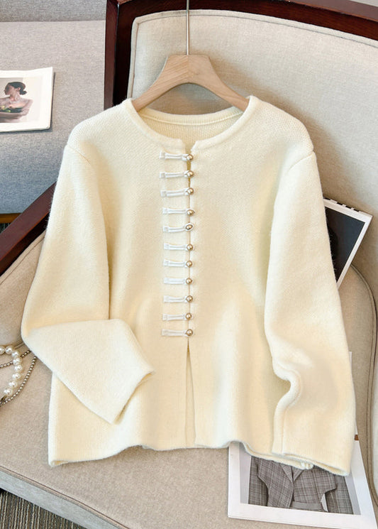 Beautifully Crafted Cardigan in a Classic Style