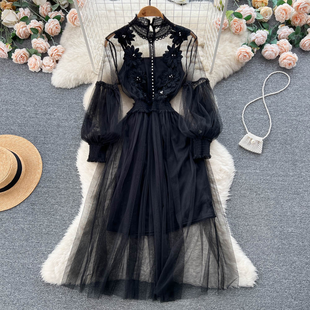 Classic Vintage Dress with a Flattering Fit