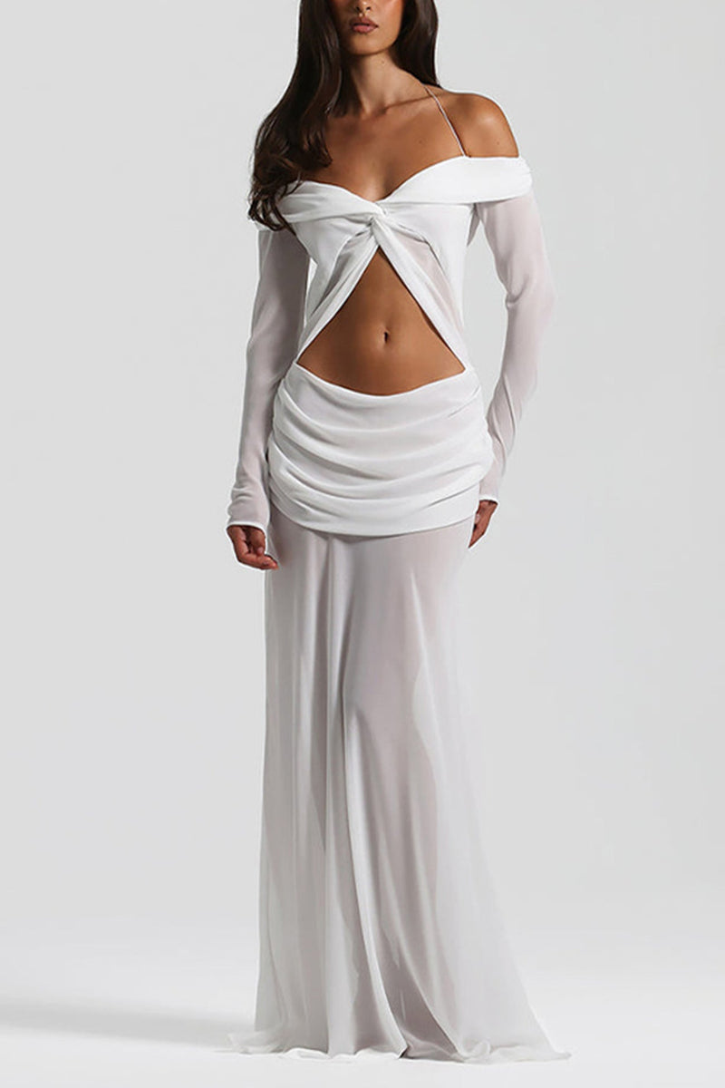 A Vintage Style Dress with Delicate Timeless Details